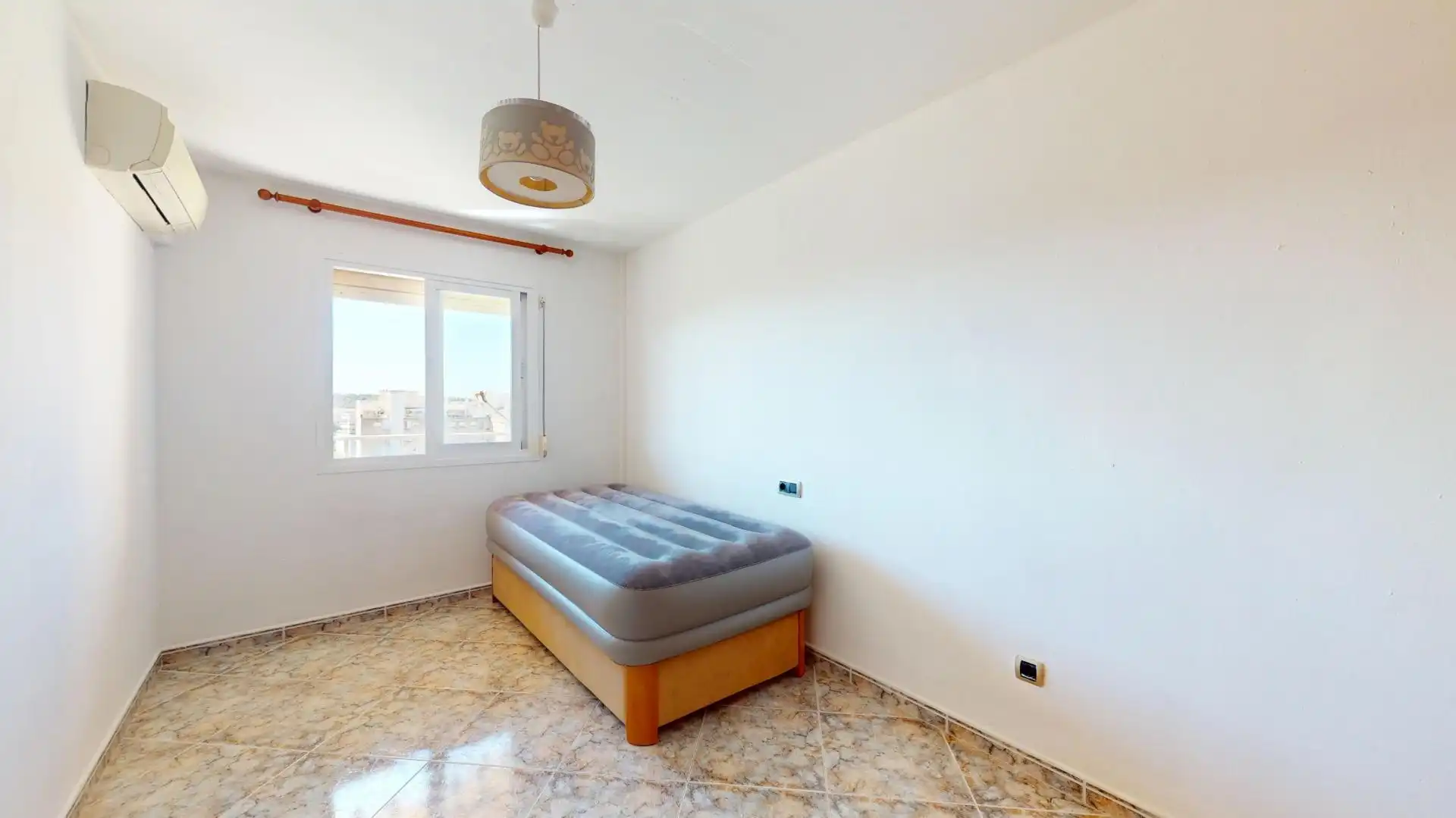 Flat with lift for sale in Ponent, imagen 4