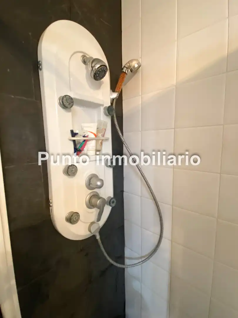 Bany de Casa adosada en venda en Valladolid amb Calefacció, Jardí privat i Parquet