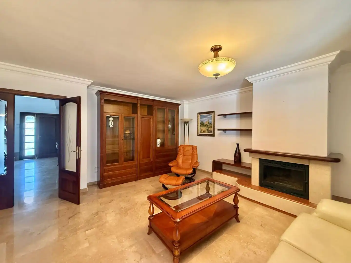 Sala d'estar de Casa o xalet de lloguer en  Palma de Mallorca amb Aire condicionat, Terrassa i Balcó
