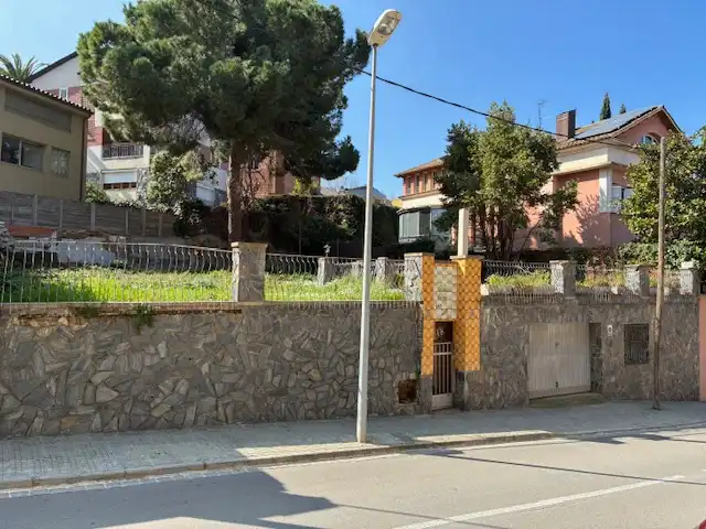 Terreny residencial en venda a Carrer Salut 14, imagen 2