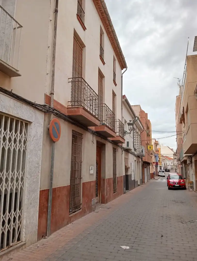 Vista exterior de Casa adosada en venta en Archena