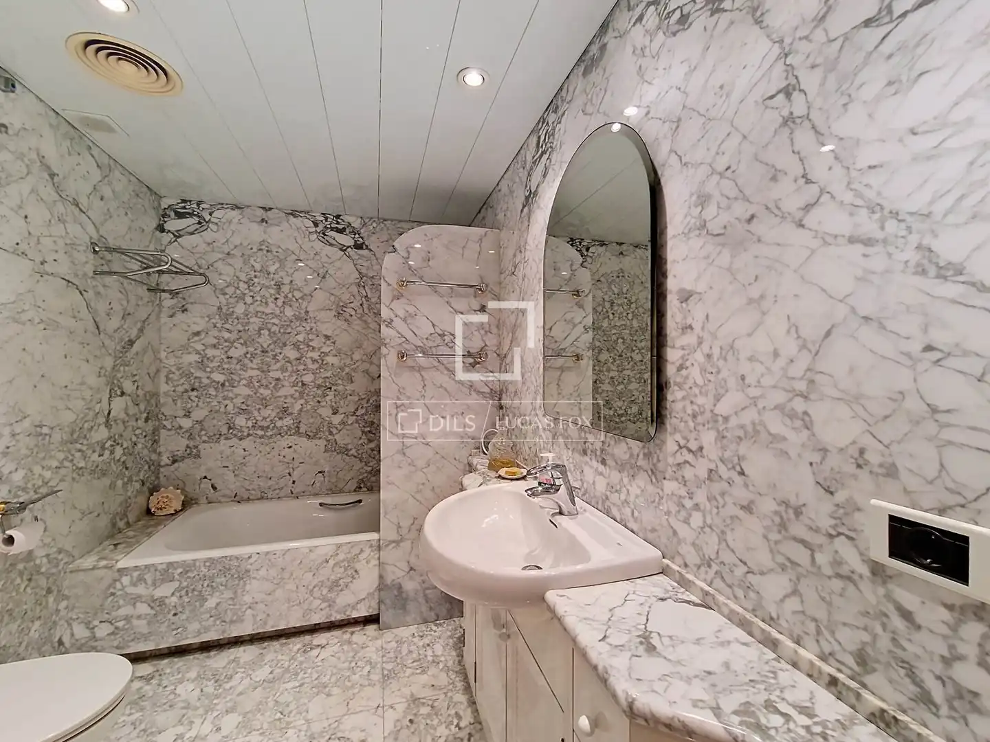 Bathroom of Houses for sale in Calafell  with Air Conditioner, Heating and Private garden