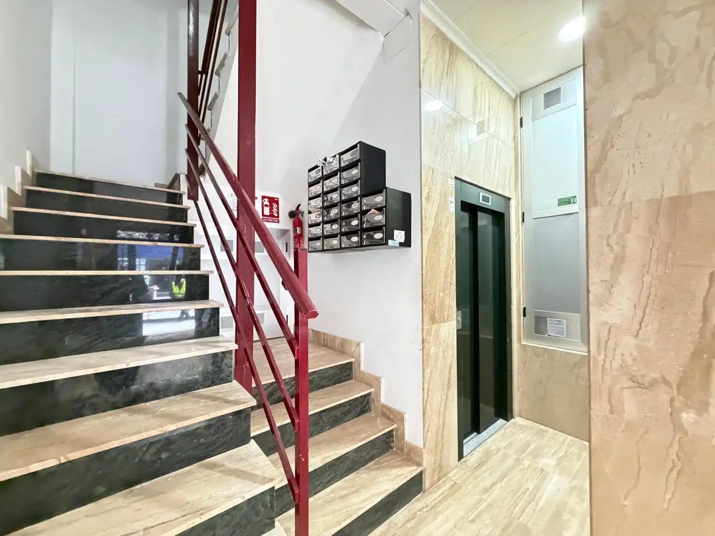 Ático en venta en Torrevieja con Aire acondicionado, Calefacción y Amueblado