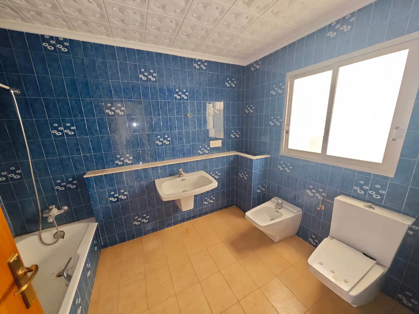 Bathroom of Houses for sale in Parcent  with Terrace and Balcony