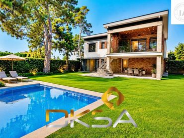 Villa mit Garten zum Verkauf in Calle LLEVANT