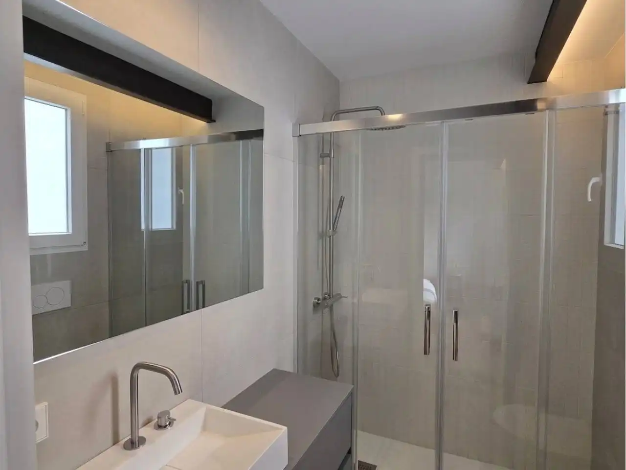 Baño de Ático en venta en Valencia con Aire acondicionado, Calefacción y Terraza