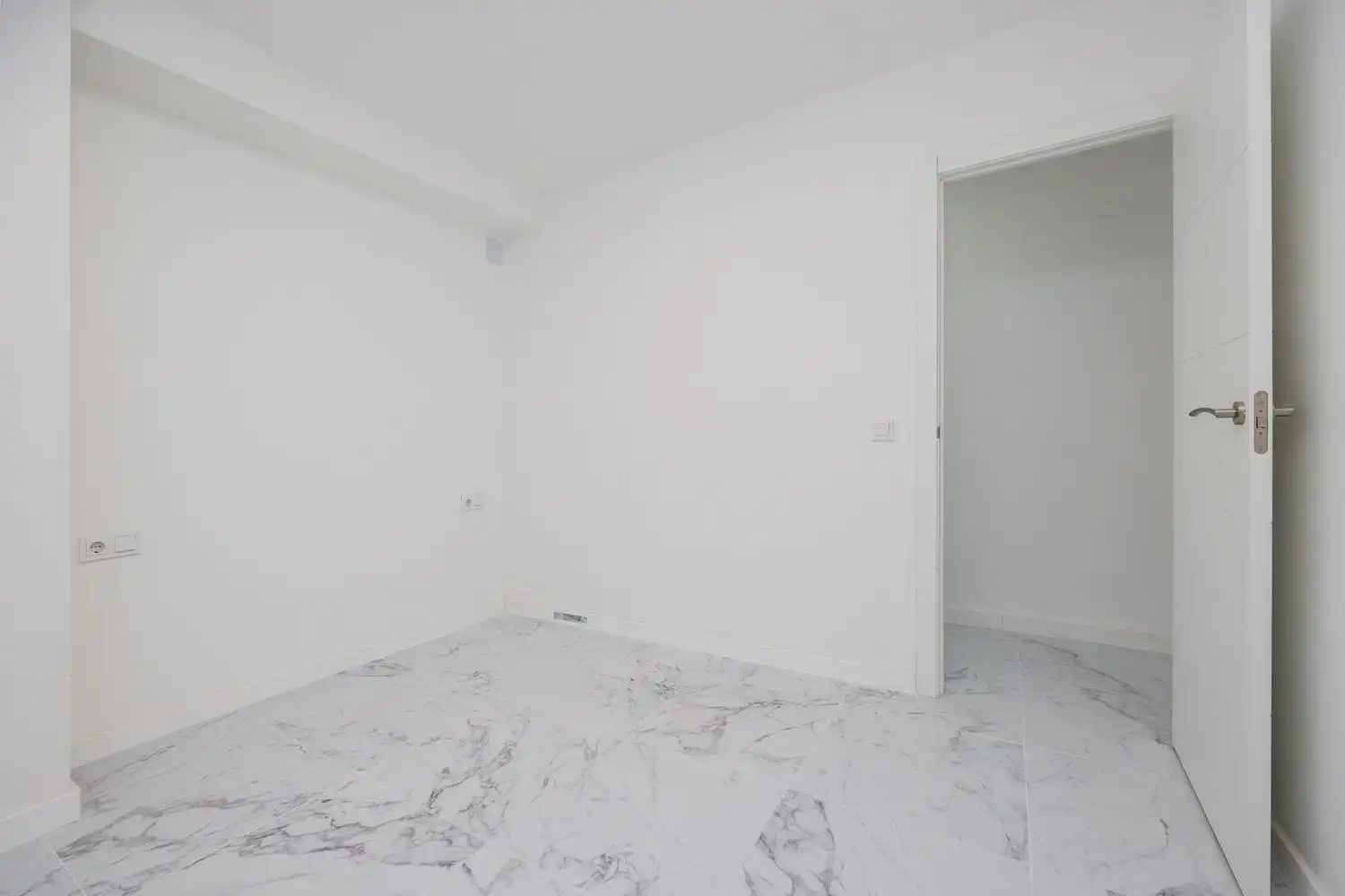 Flat for sale in Torrevieja  with Balcony