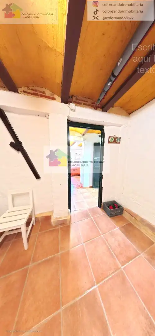 Casa o xalet en venda en La Pola de Gordón  amb Calefacció, Jardí privat i Parquet