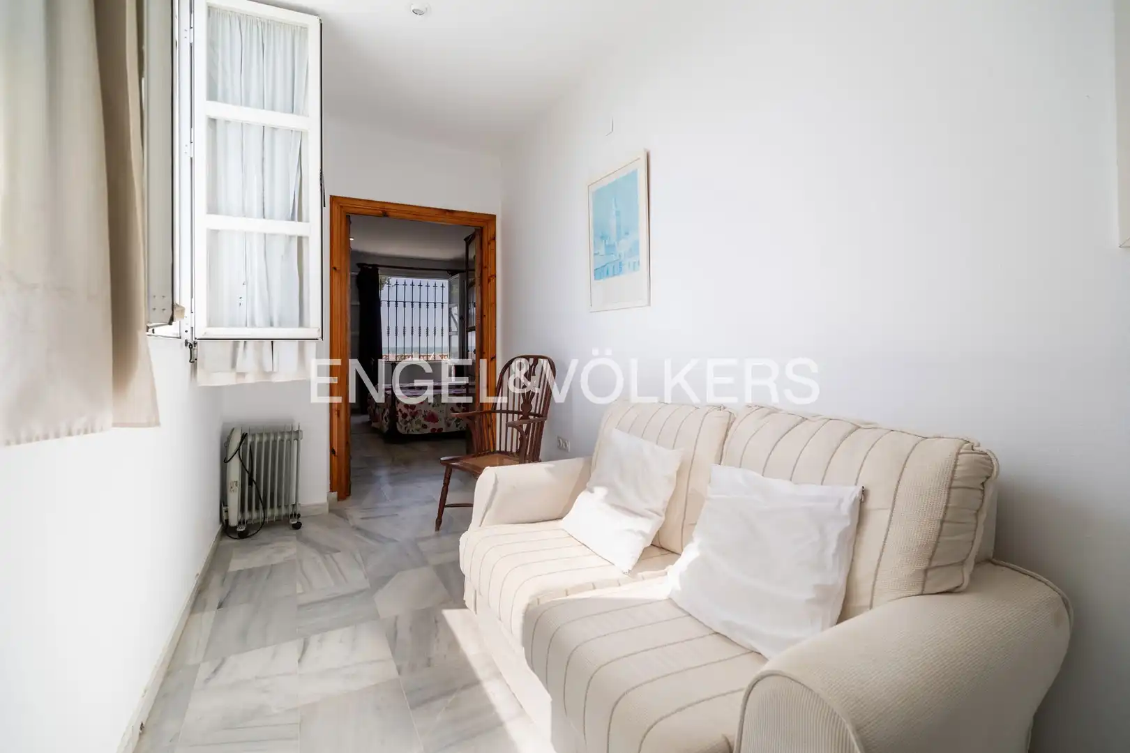 Living room of Houses for sale in Sanlúcar de Barrameda  with Air Conditioner, Heating and Private garden