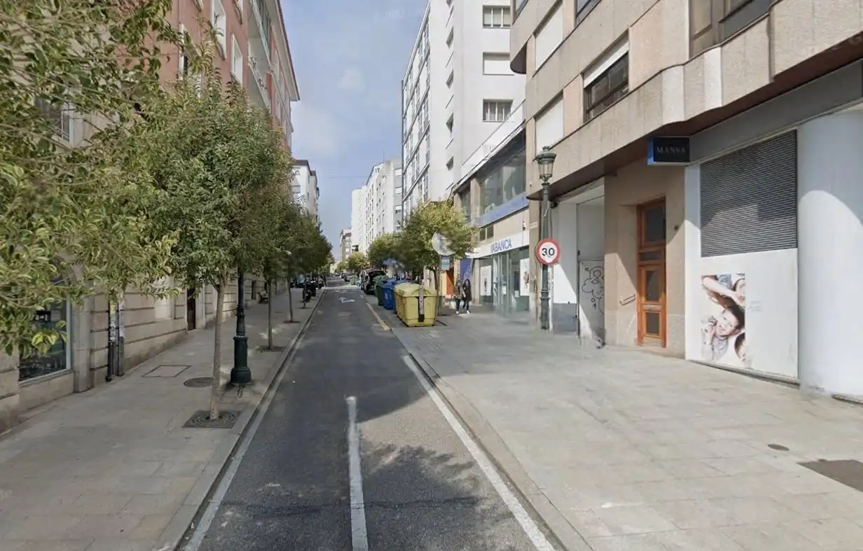 Flat with lift for sale in Centro Urbano