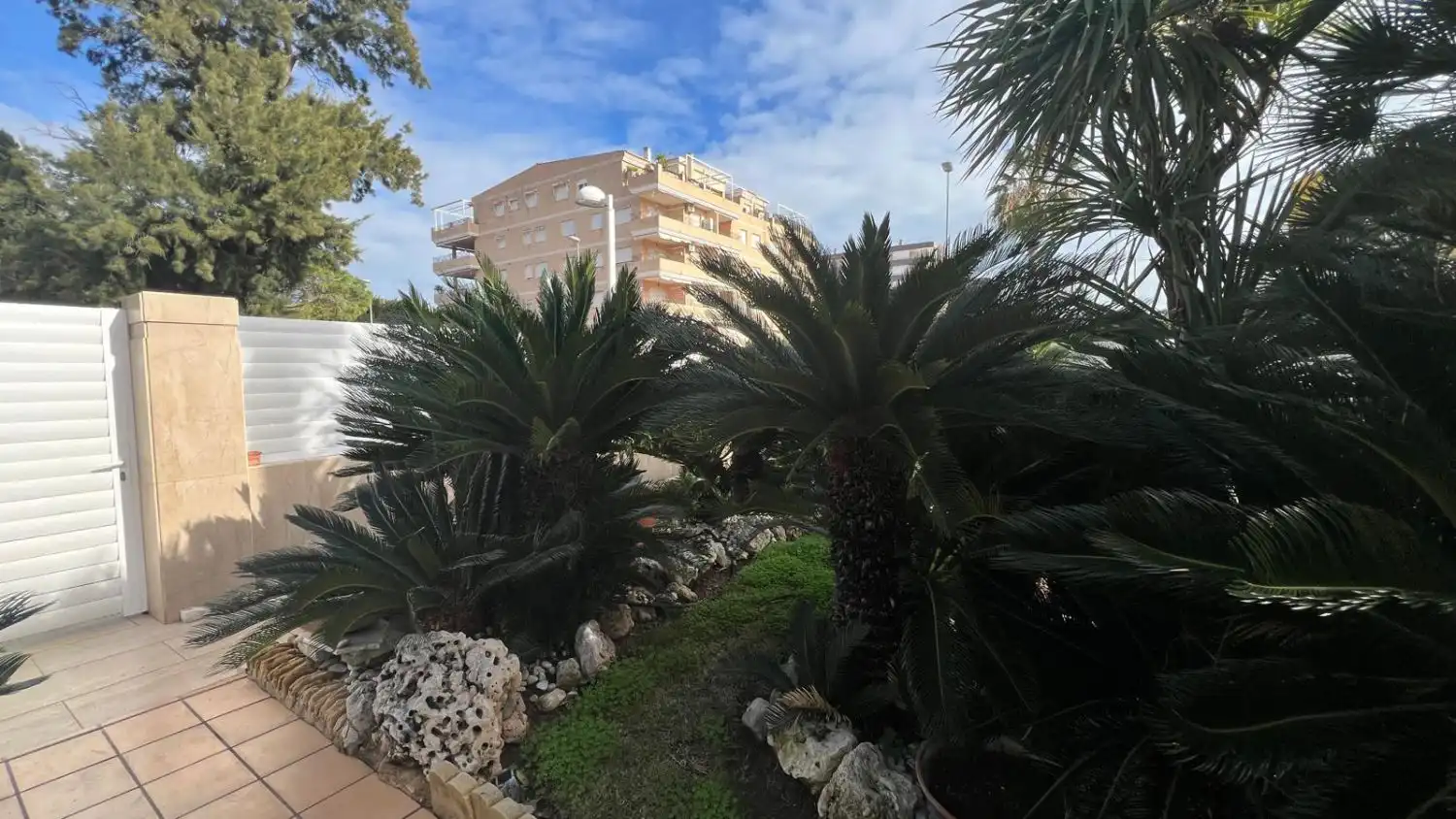 Außenansicht von Haus oder Chalet zum Verkauf in Canet d'En Berenguer mit Klimaanlage, Heizung und Privatgarten