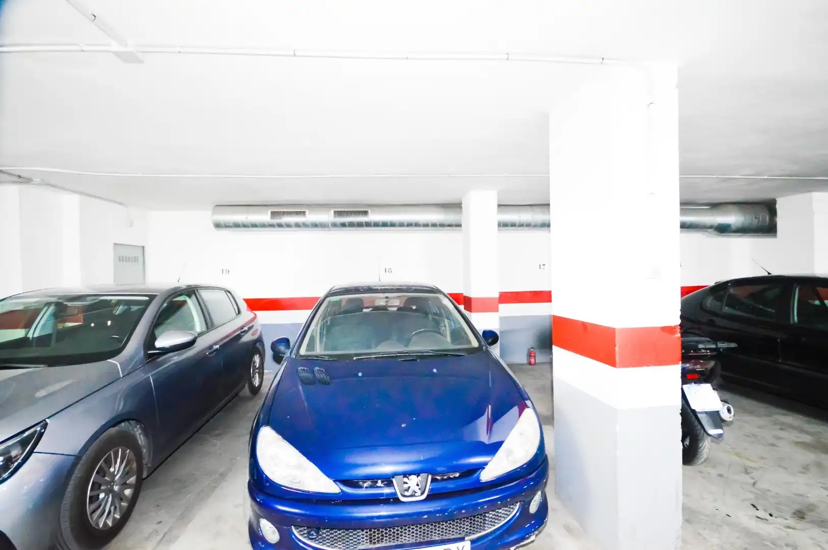 Parkplatz von Dachboden zum Verkauf in Viator mit Klimaanlage, Heizung und Terrasse