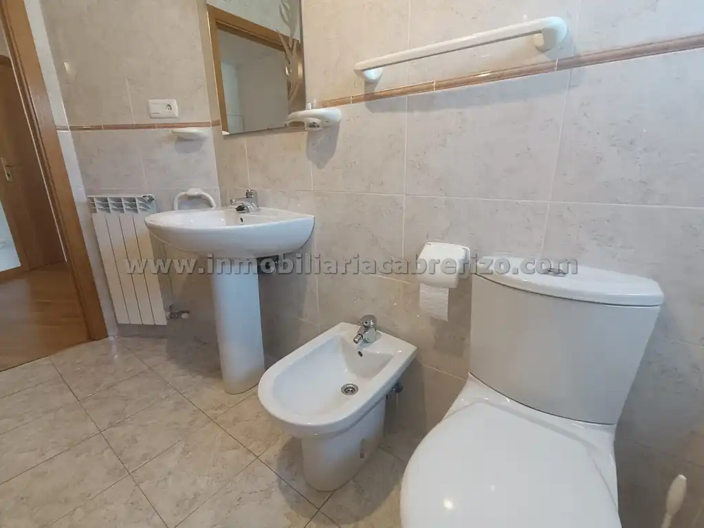Bathroom of Apartments for sale in Villamediana de Iregua  with Heating, Parquet flooring and Terrace