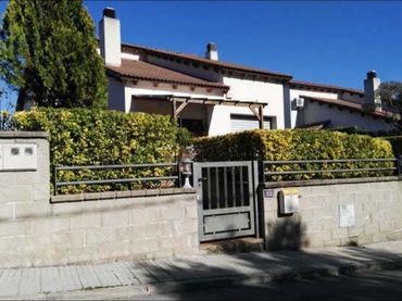 Villa avec piscine à vendre à DOCTOR TRUETA