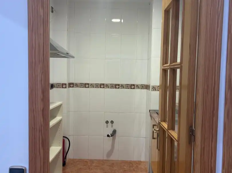 Baño de Oficina de alquiler en Huelva