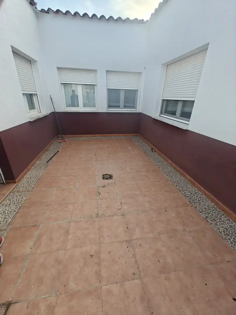 Terraza de Planta baja en venta en Quintanar de la Orden con Calefacción, Parquet y Amueblado