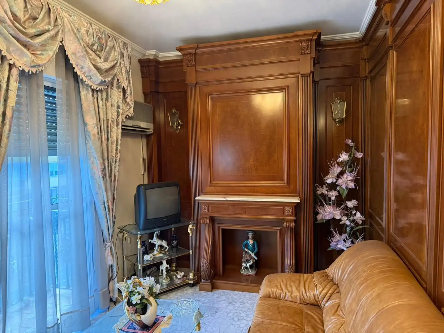 Living room of Houses for sale in Sevilla