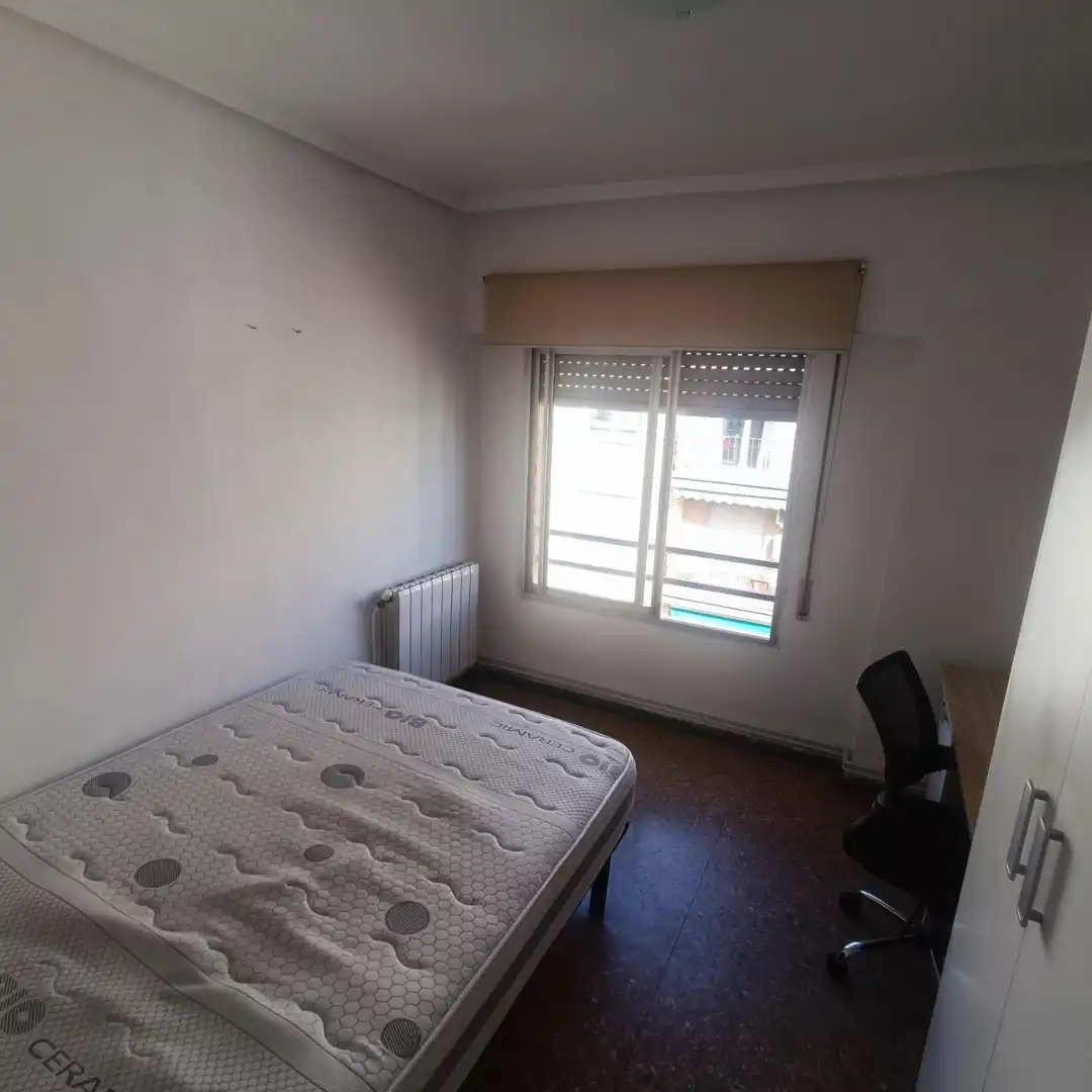 Bedroom of Flat for share in Alcoy / Alcoi  with Heating, Furnished and Balcony