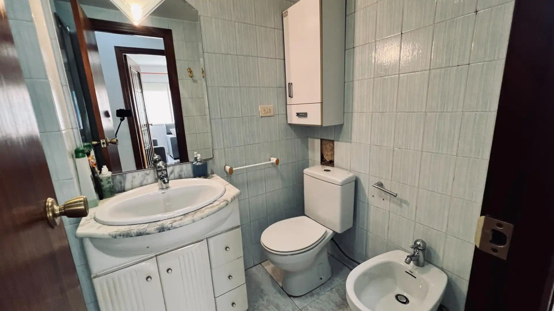 Bany de Apartament en venda en Benicasim / Benicàssim amb Jardí privat, Terrassa i Traster