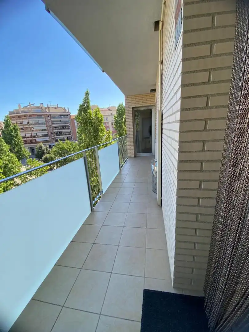 Terrassa de Pis en venda en Manresa amb Calefacció, Piscina i Moblat