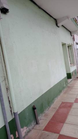 Local comercial en Alquiler en Xove