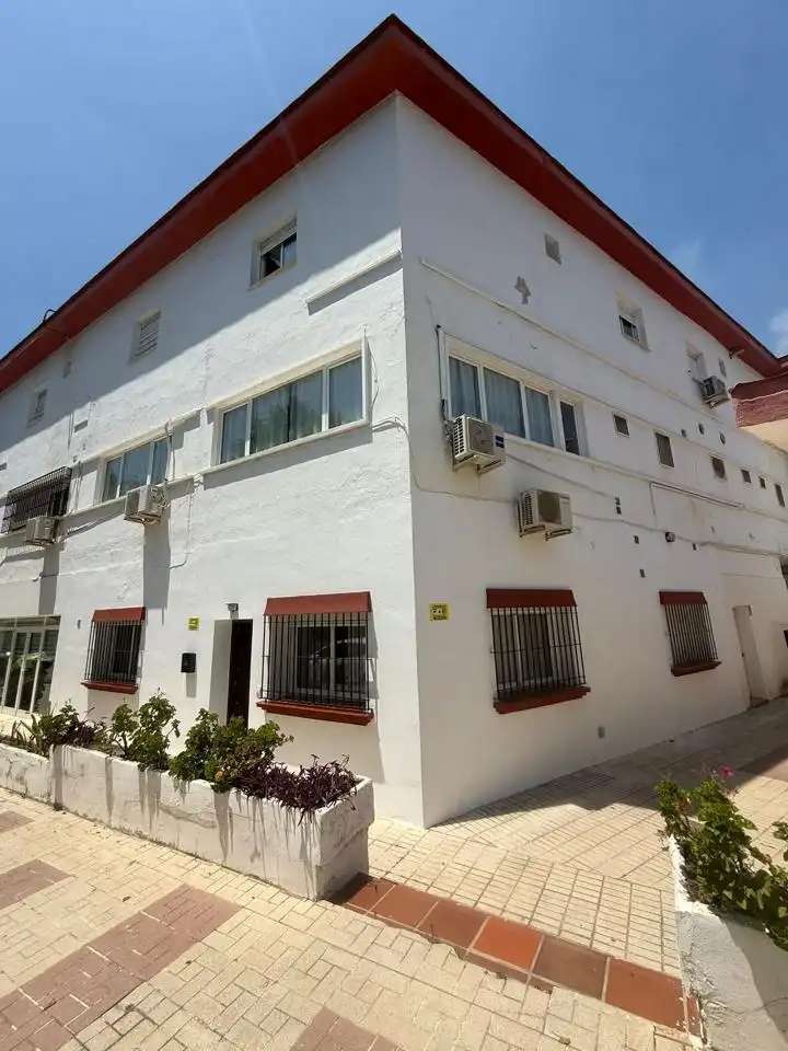 Vista exterior de Casa o chalet de alquiler en Torremolinos