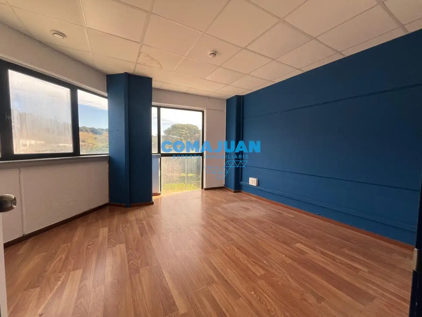 Industrial buildings for rent in Canet de Mar