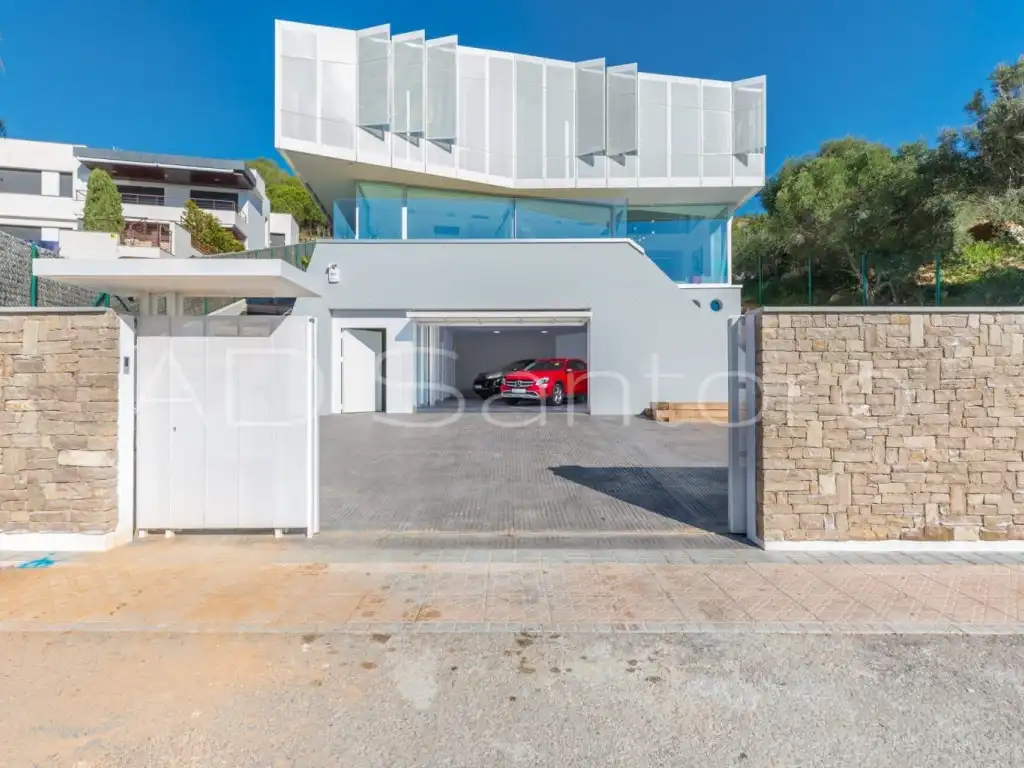 Casa con piscina en venta en Can Girona - Terramar - Vinyet, imagen 35