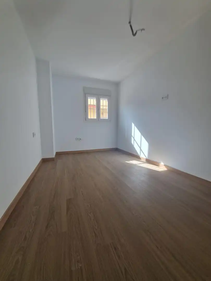 Habitación de Planta baja en venta en Puerto Real con Parquet