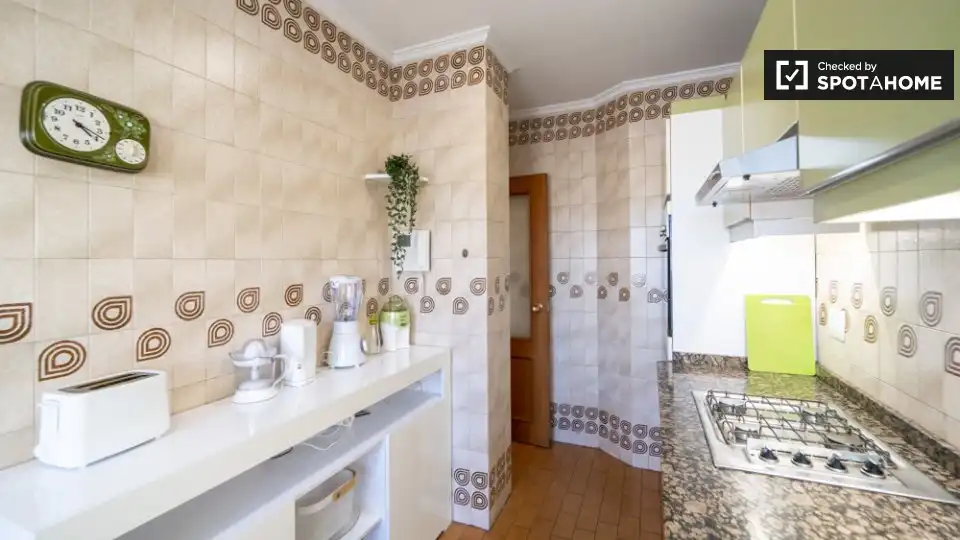 Appartamento con terrazza in affitto a Extramurs, imagen 12