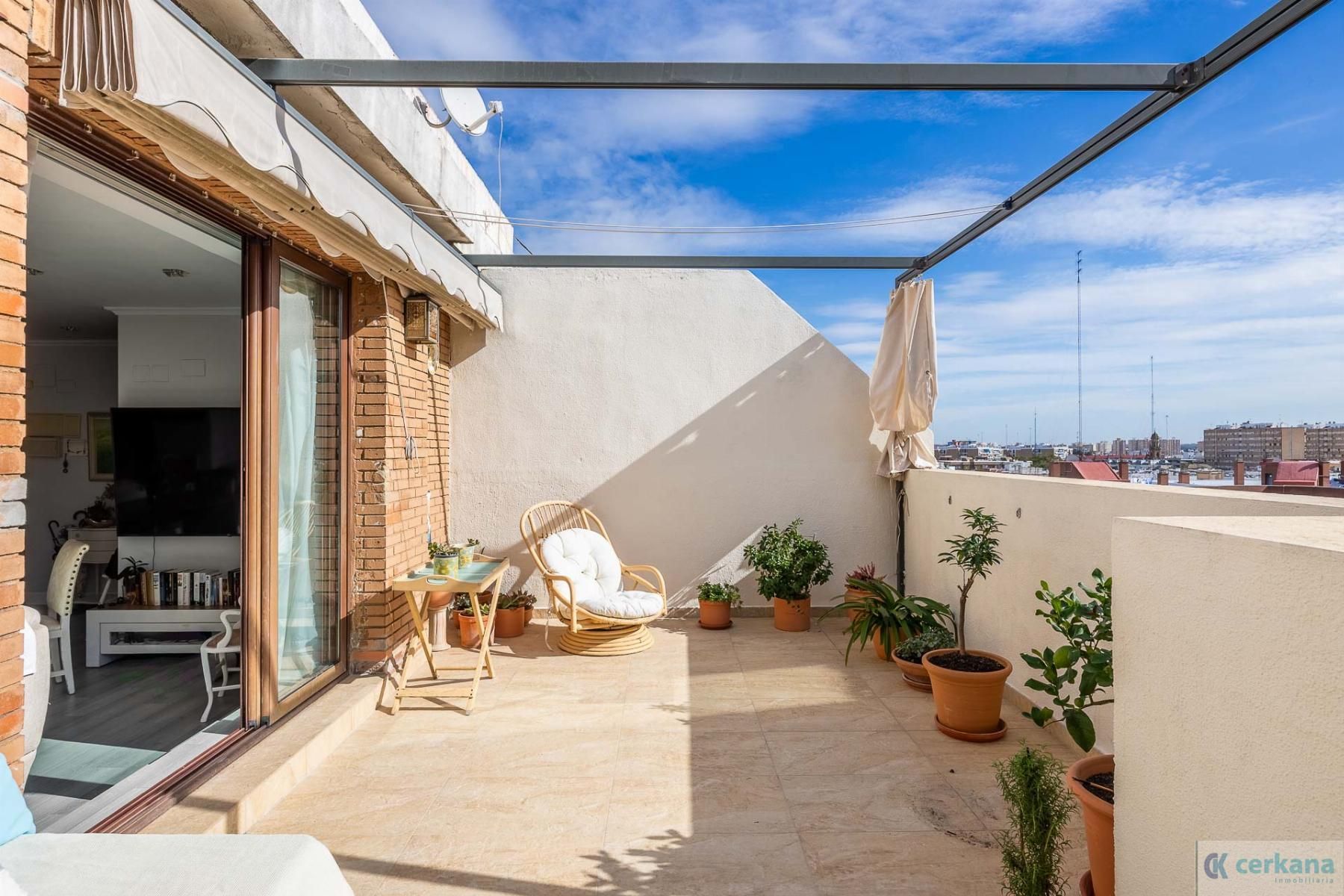 Terrassa de Àtic en venda en  Sevilla Capital amb Terrassa i Piscina comunitària