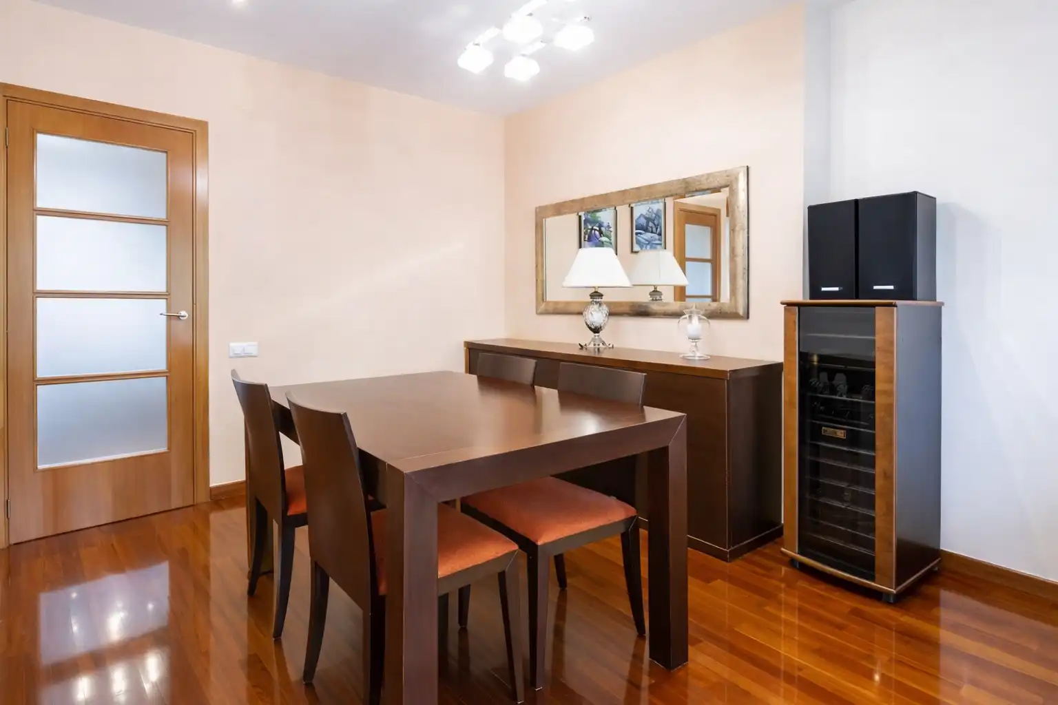 Comedor de Piso en venta en Montgat con Calefacción, Parquet y Terraza