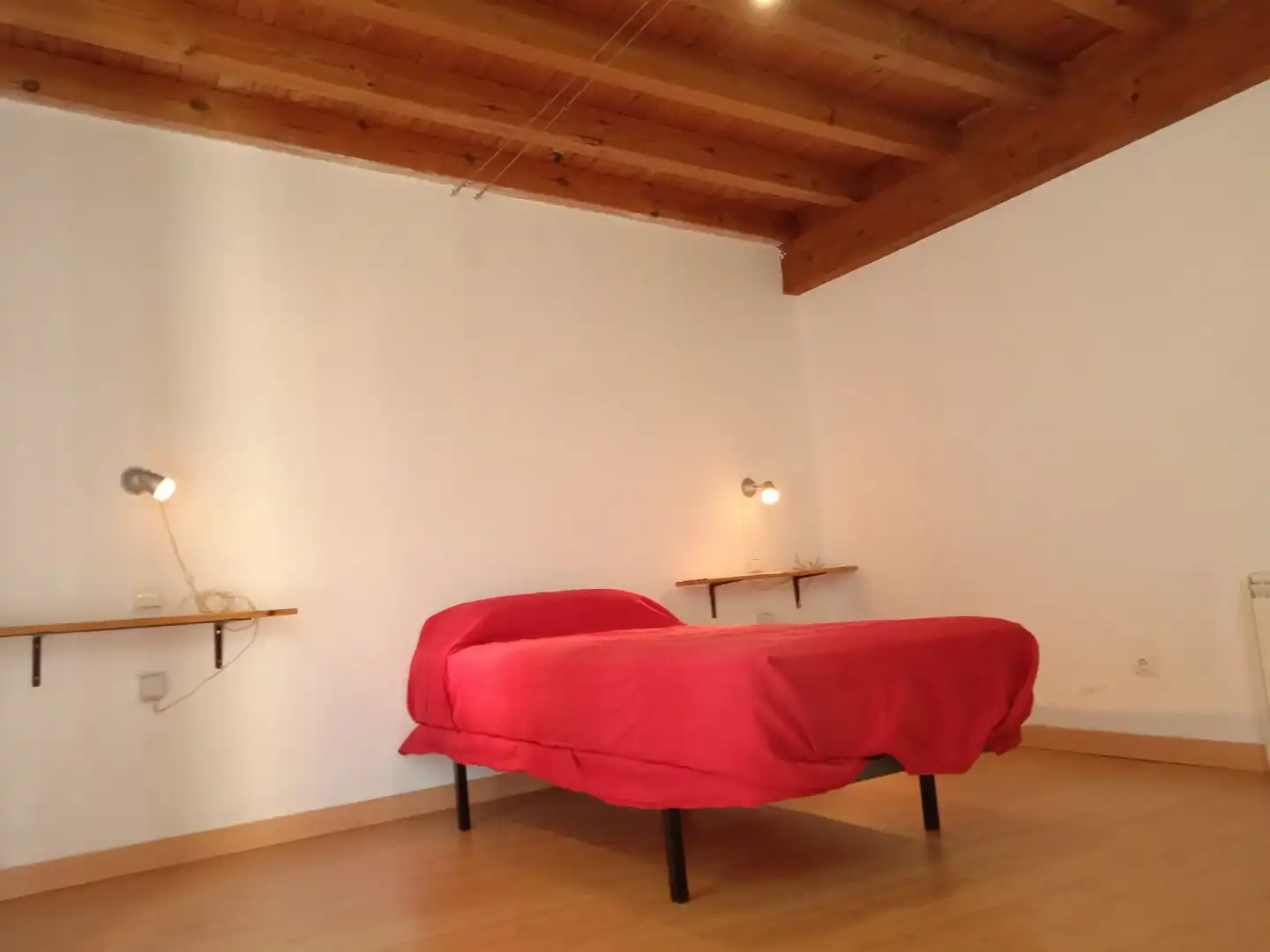 Schlafzimmer von Haus oder Chalet zum Verkauf in Jaraíz de la Vera mit Klimaanlage, Terrasse und Balkon