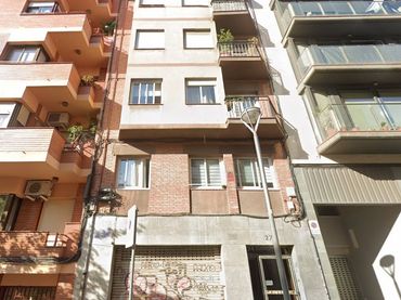 Local comercial en venta en Carrer de la Torre dels Pardals