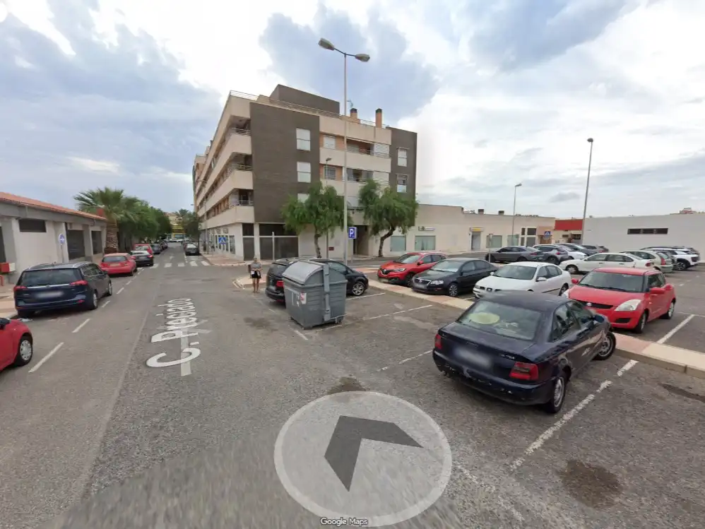 Parking of Commercial properties for rent in Roquetas de Mar  with Air Conditioner, Heating and Internet