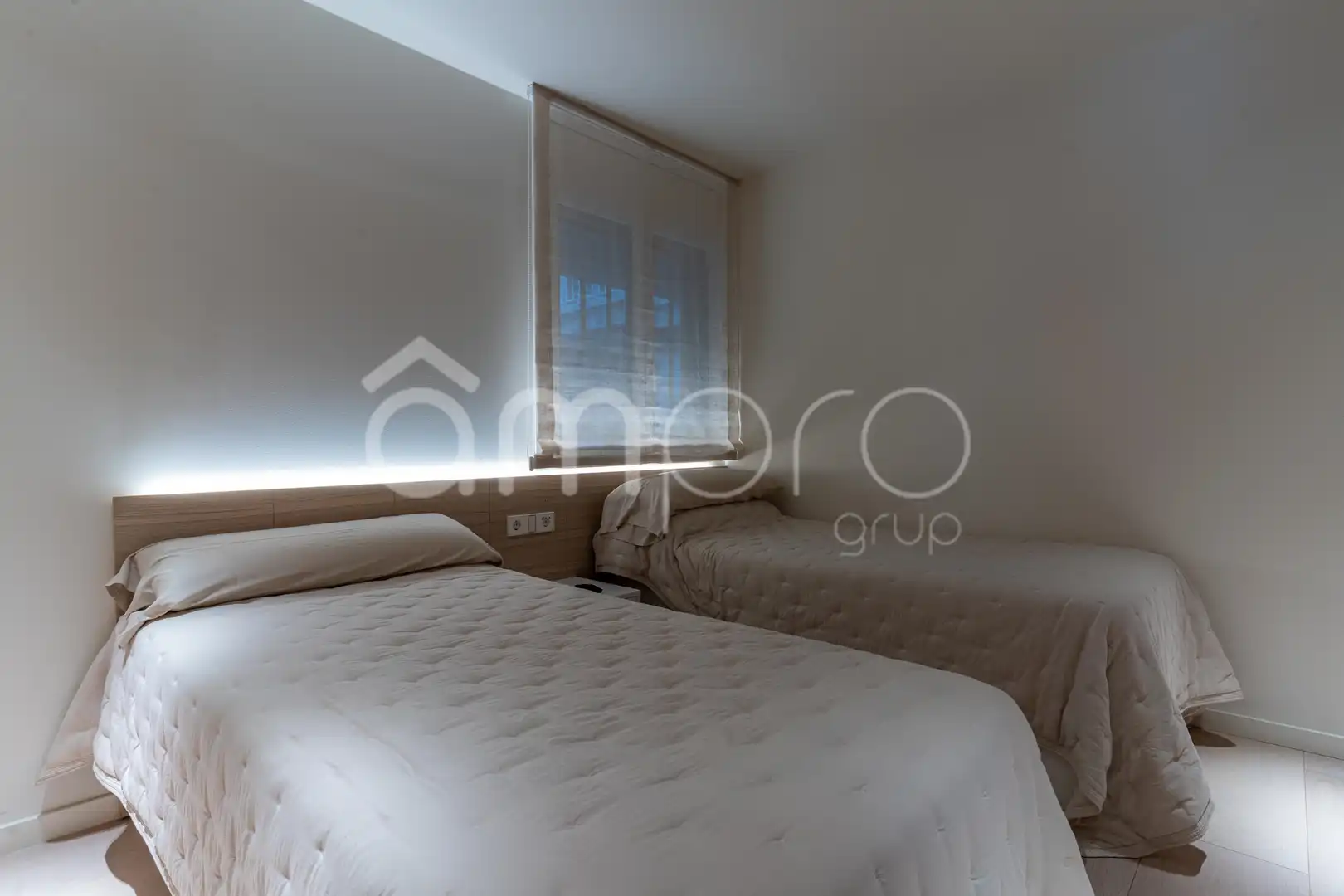 Schlafzimmer von Wohnung zum Verkauf in Salou mit Klimaanlage, Heizung und Terrasse