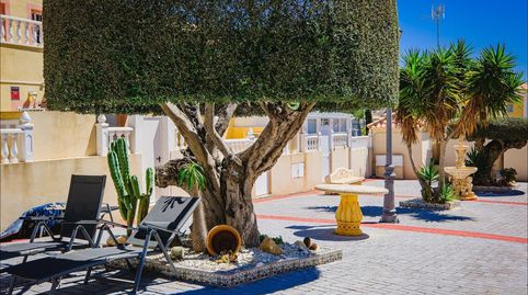 Foto 4 de Casa adosada en venta en Villamartín - Las Filipinas, Orihuela