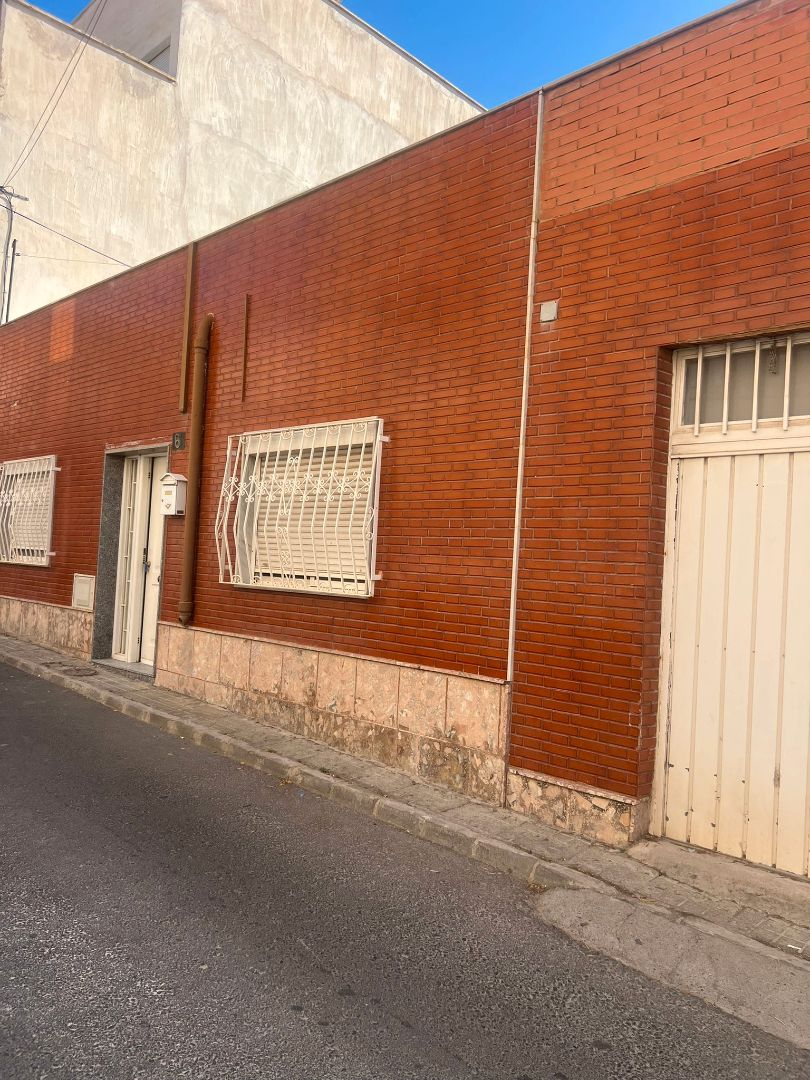 Exterior view of House or chalet for sale in  Almería Capital  with Storage room and Furnished
