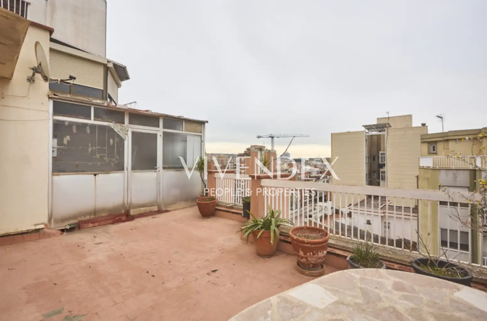 Terraza de Ático en venta en L'Hospitalet de Llobregat con Aire acondicionado, Calefacción y Terraza
