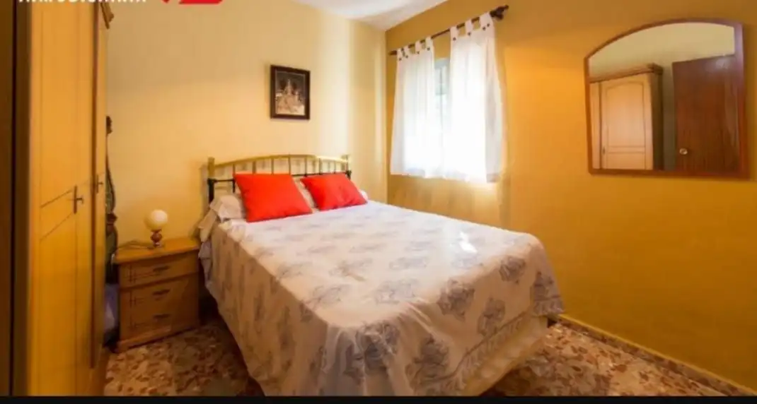 Schlafzimmer von Fabrik Grundstücke zum Verkauf in Córdoba
