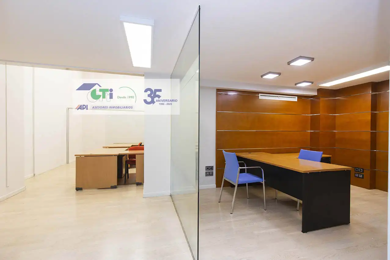 Office space to rent in COSO, imagen 17