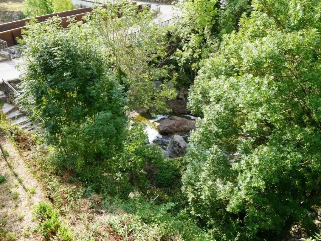 Außenansicht von Haus oder Chalet zum Verkauf in Bielsa