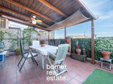 Penthouse with balcony for sale in LLUIS COMPANYS