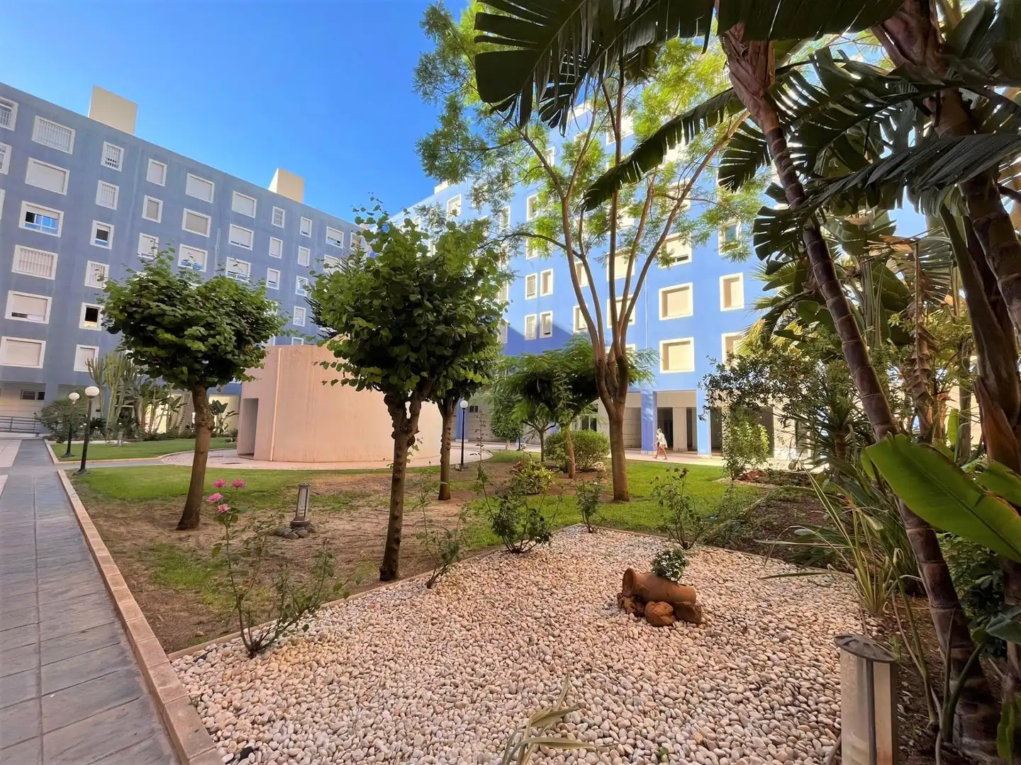 Piso de alquiler en Aguadulce Sur
