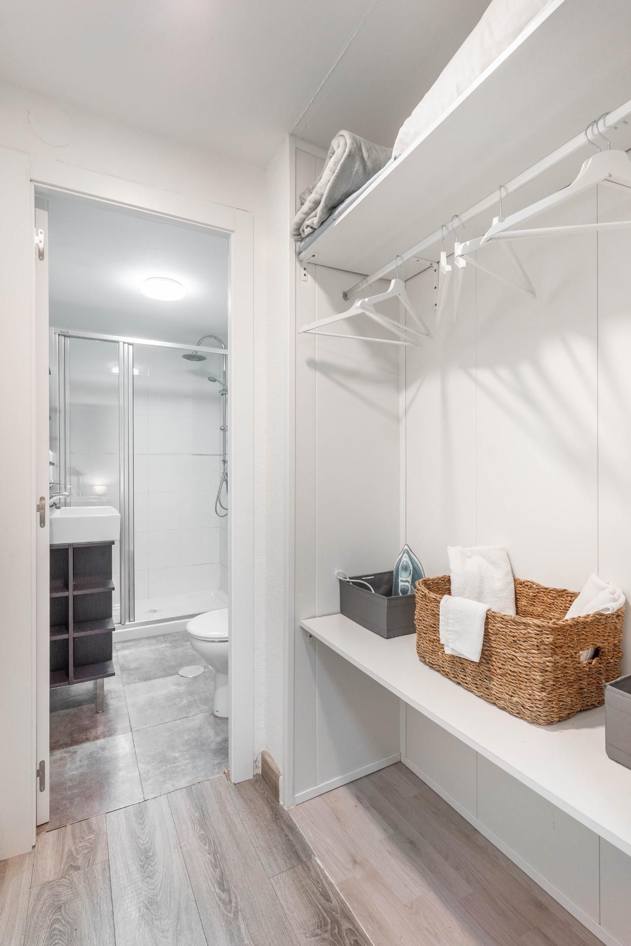 Baño de Apartamento en venta en Oviedo 