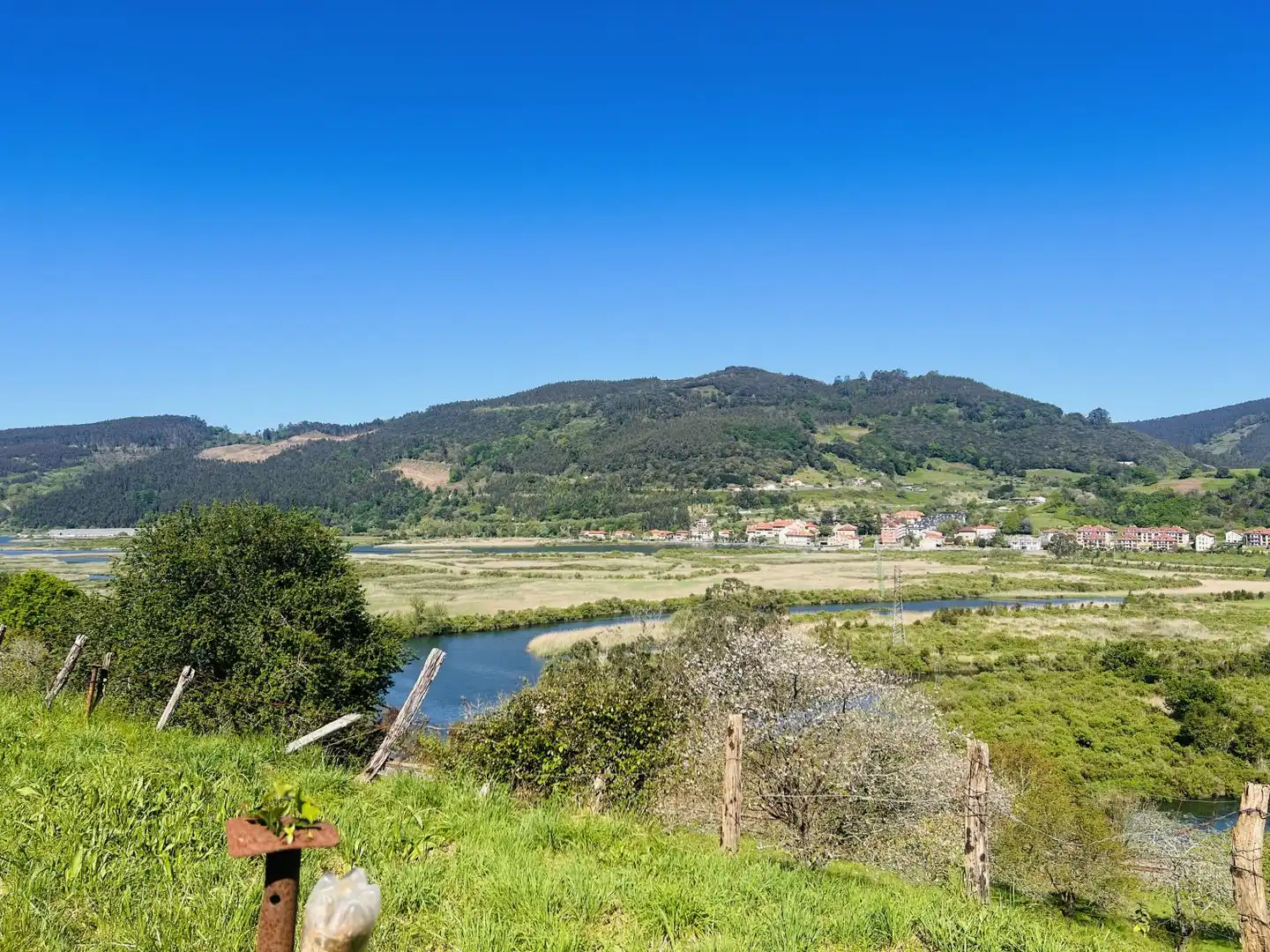 Vista exterior de Casa o chalet en venta en Voto con Terraza, Trastero y Balcón