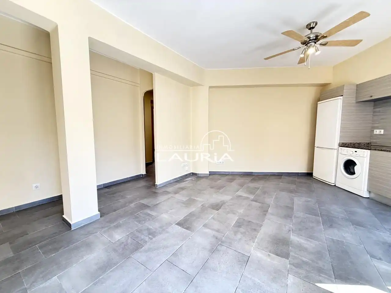 Flat for rent in Valencia  with Air Conditioner, Heating and Terrace