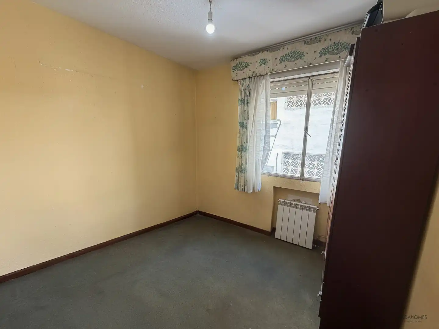 Dormitori de Pis en venda en Badajoz amb Calefacció, Parquet i Terrassa