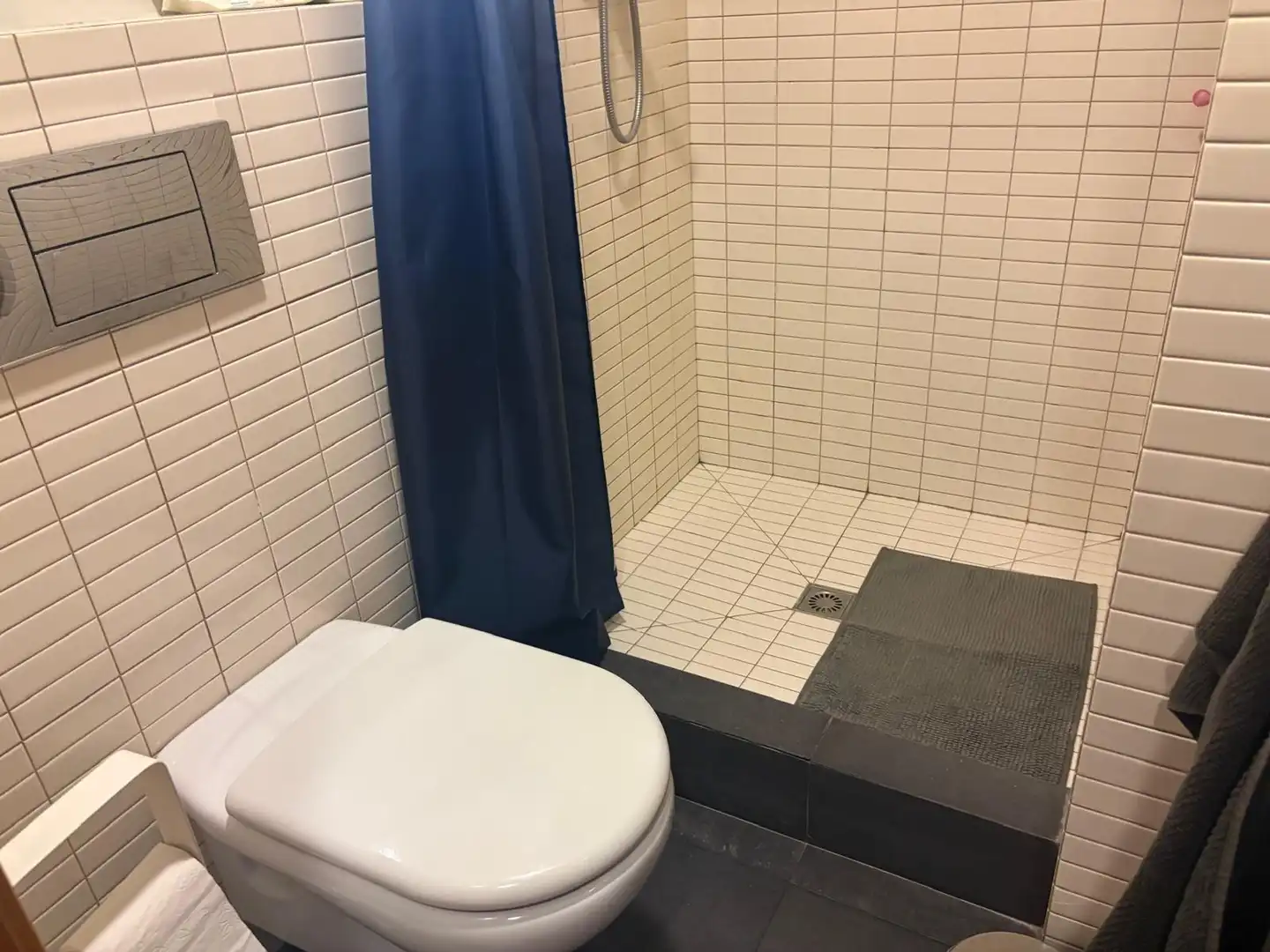 Bany de Casa o xalet en venda en La Garriga amb Calefacció, Parquet i Terrassa