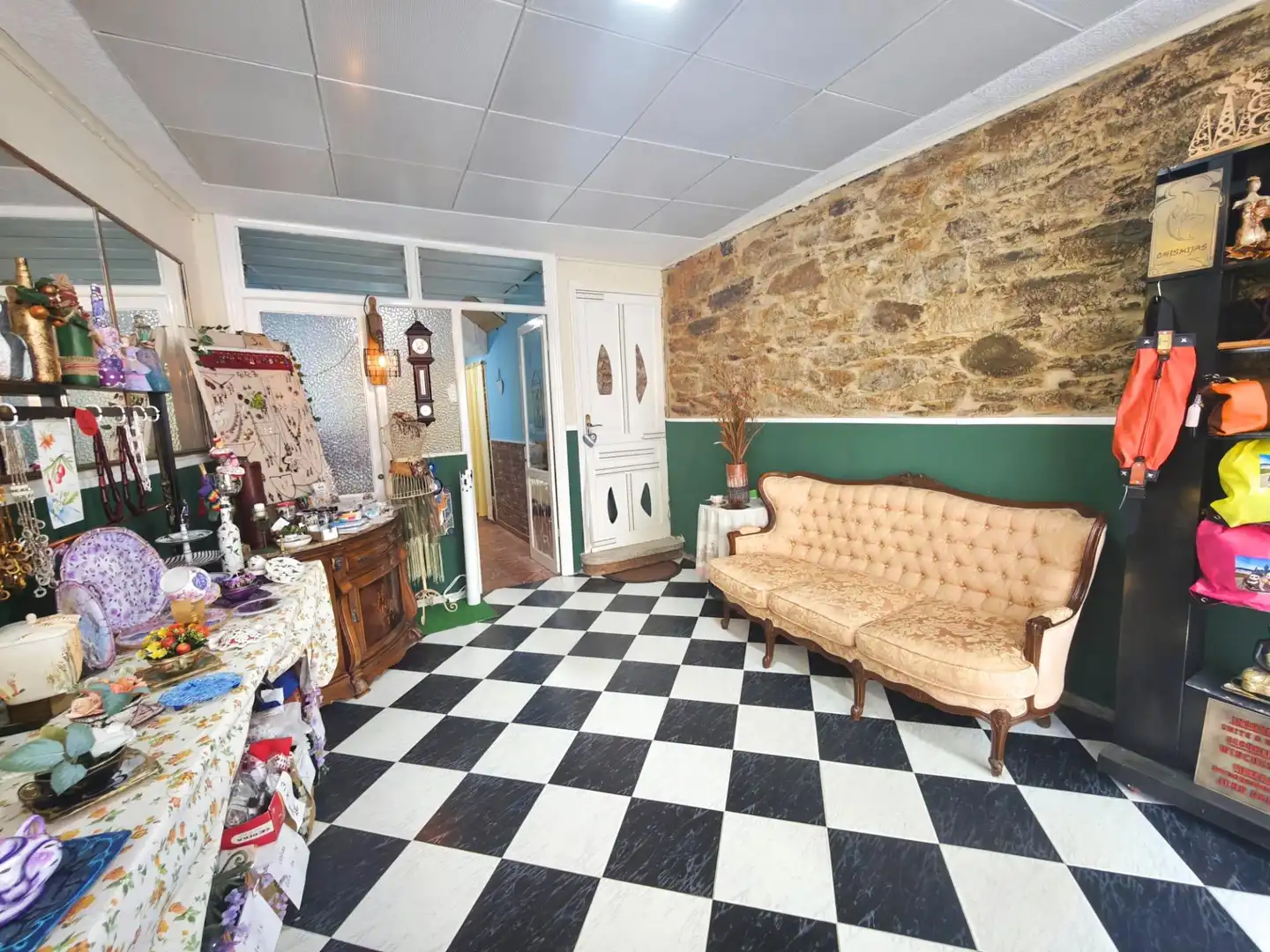 Casa adosada en venta en Ortigueira con Trastero y Amueblado